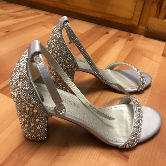 Shoes - Sparkle high heels
